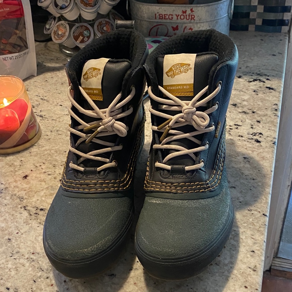 Vans Black and Tan Men's Boots